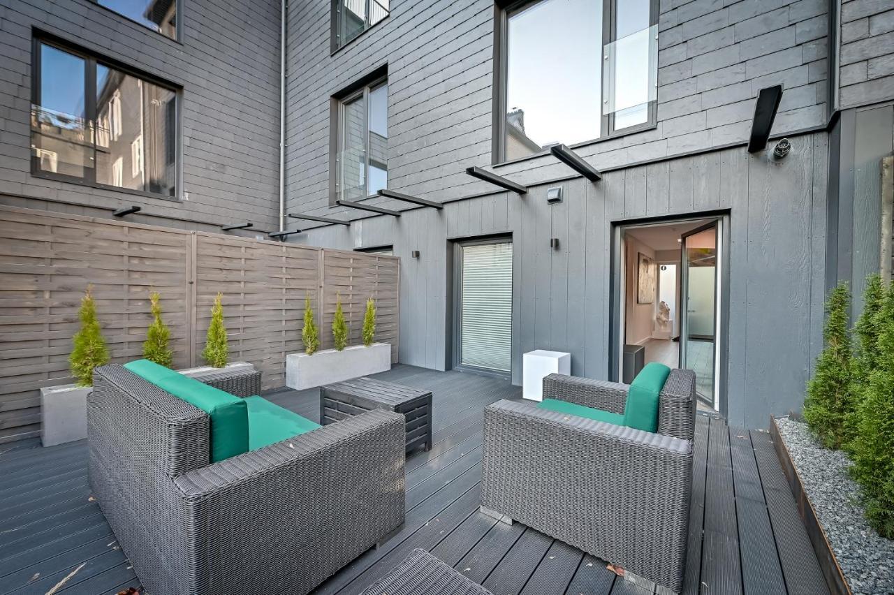 Jacuzzi Cinema Loft Apartment Kaunas Exterior photo