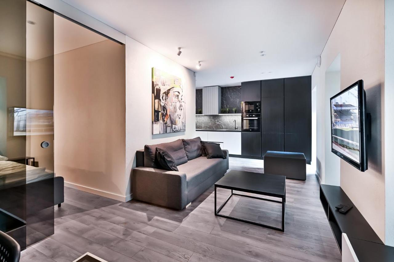 Jacuzzi Cinema Loft Apartment Kaunas Exterior photo